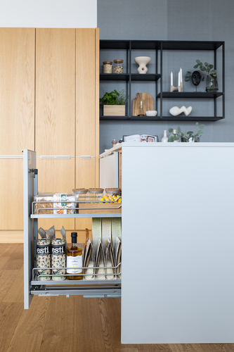 Meble z koszami do każdej kuchni - nowa Linia Arena Silver i jej zastosowanie w szafkach kuchennych